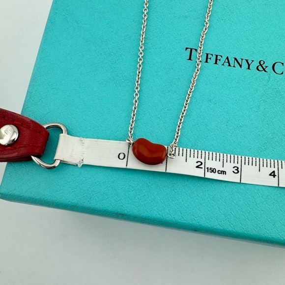 RARE Tiffany & Co. Red Jasper Bean Bracelet by Elsa Peretti in Sterling Silver - Picture 3 of 6